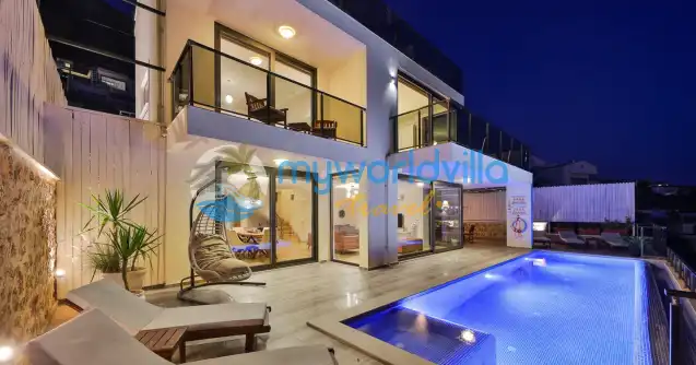 Villa Akasya Kızıltaş Antalya Kaş Kalkan'ın Kızıltaş mevkiinde konumlanmış, muhteşem deniz manzarasına hakim Villamızdır