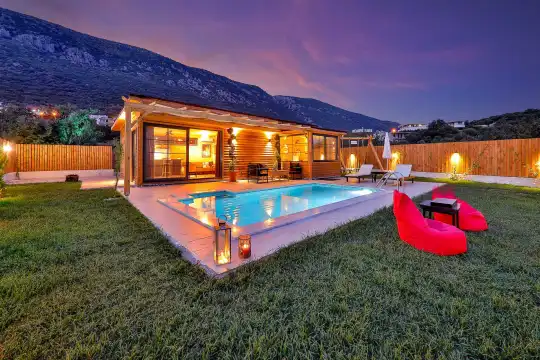Muhafazakar Villa Kiralama Mahremiyet ve Huzurun Buluştuğu Tatil Deneyimi